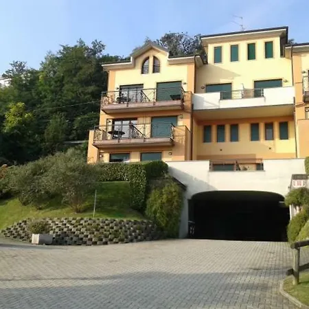 Apartment Verdelago *